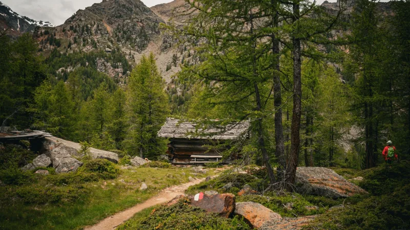 Fading Footprints: America's Dying Trail Towns and Why Every Hiker Should Care